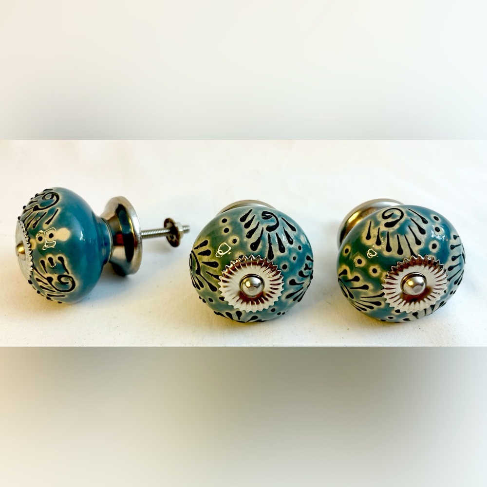 Ceramic Drawer Pulls Knobs Blue 1.5” 2.5” Silver Metal SET LOT Hand Painted